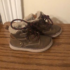 Max and Jake Toddler boys boots size 8